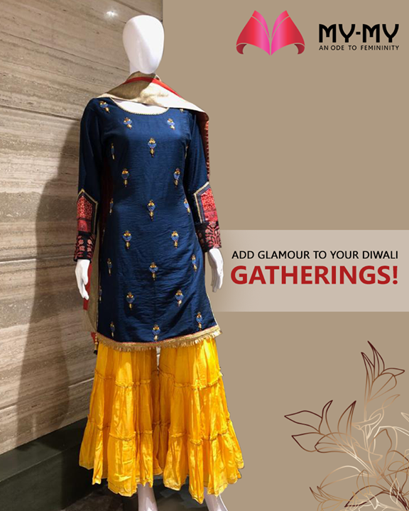 Add glamour to your Diwali Gatherings with this glittering outfit!

#MyMy #MyMyCollection #ExculsiveEnsembles #ExclusiveCollection #Ahmedabad #Gujarat #India