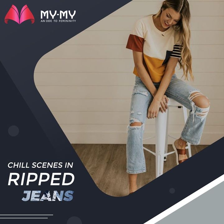Comfort comes in style with ripped jeans! Make your chilling scenes much more fun with a combination of Ripped Jeans and a Comfy Tee! 

#MyMy #MyMyCollection #EthnicCollecton #ExculsiveEnsembles #ExclusiveCollection #Ahmedabad #Gujarat #India