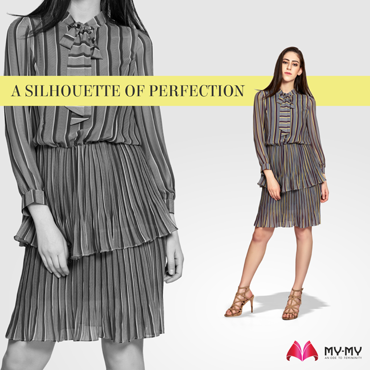 Adorn a beautiful stripped dress with long sleeves and a cinching silhouette which makes you look put together and is perfect for the upcoming Winter Season too!

#MyMy #MyMyCollection #Clothing #Fashion #Outfit #FashionOutfit #Dress #StrippedDress #FestiveDress #Style #WomensFashion #Ahmedabad #SGHighway #SGRoad #CGRoad #Gujarat #India