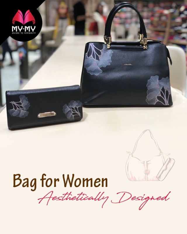 Whether it's a house party or a casual get together, put on this bag and you'll stand out from the crowd. 
#Style #CurrentTrend #NewTrend #MyMyAhmedabad #FemalelFashion #Fashion