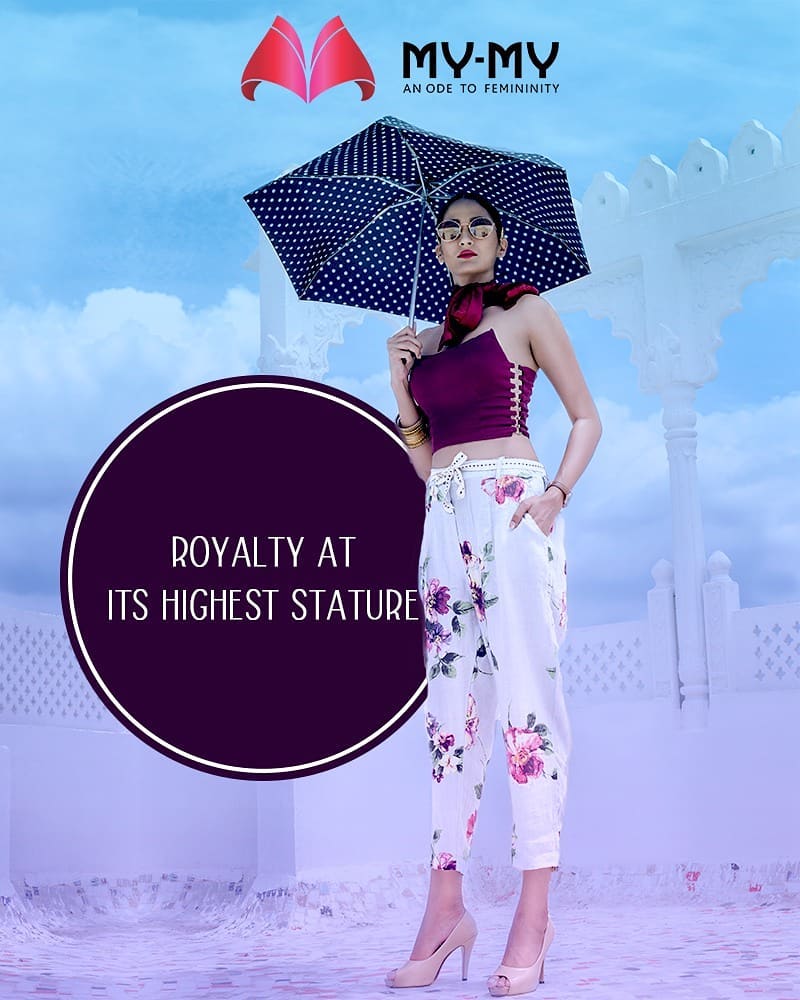 My-My outfits that define the distinctive degree of royalty.

#MyMy #MyMyCollection #ExculsiveEnsembles #ExclusiveCollection #Ahmedabad #Gujarat #India