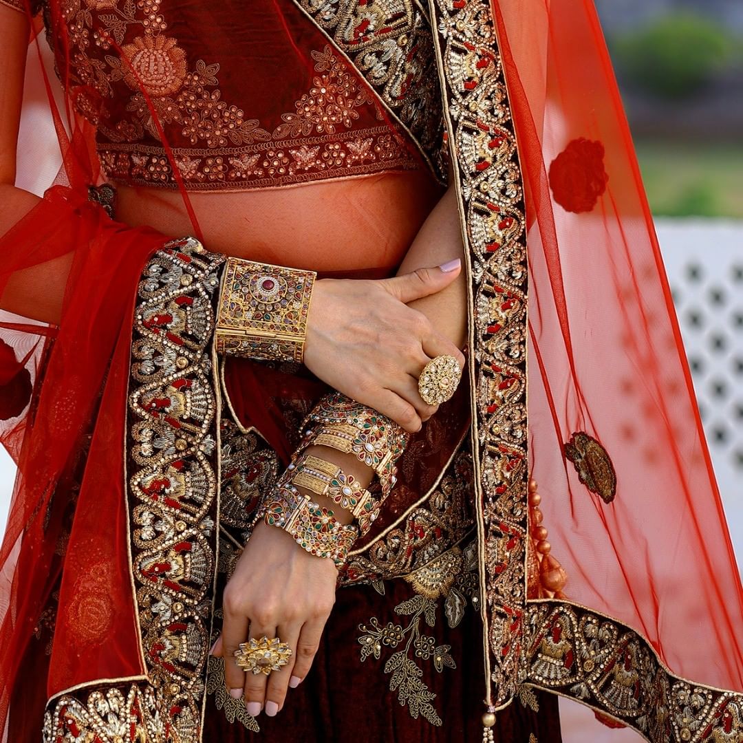 Be the gorgeous bride who is proud of her ethnicity and reflect your ethnic identity with elegant bridal-wears from My-My.

#ExquisiteEnsembles #WinsomeDresses #InvokeElegance #RedefineSenseOfLuxury #PhilosophyOfDressing #ContemporaryFashion #FemaleFashion #Ahmedabad #FallForFashion #BeautifulDresses #Sparkle #Gujarat #India