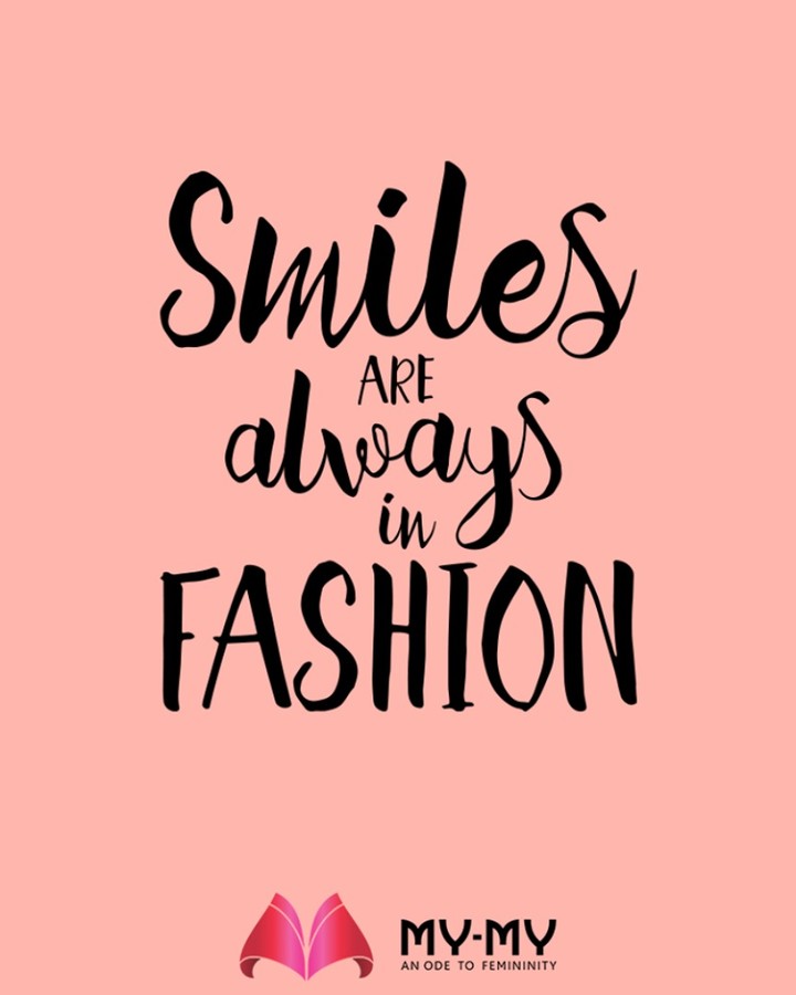Smile & always be in fashion!

#MYMY #TrendingOutfits #AssortedEnsembles #FemaleFashion #Ahmedabad #Gujarat #India
