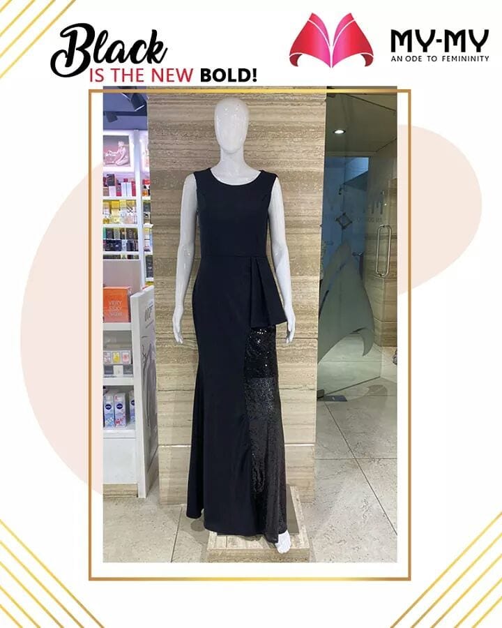 Black is the new bold. Own this classic piece to not to regret ever!

#MyMy #MyMyCollection #ExculsiveEnsembles #ExclusiveCollection #Ahmedabad #Gujarat #India